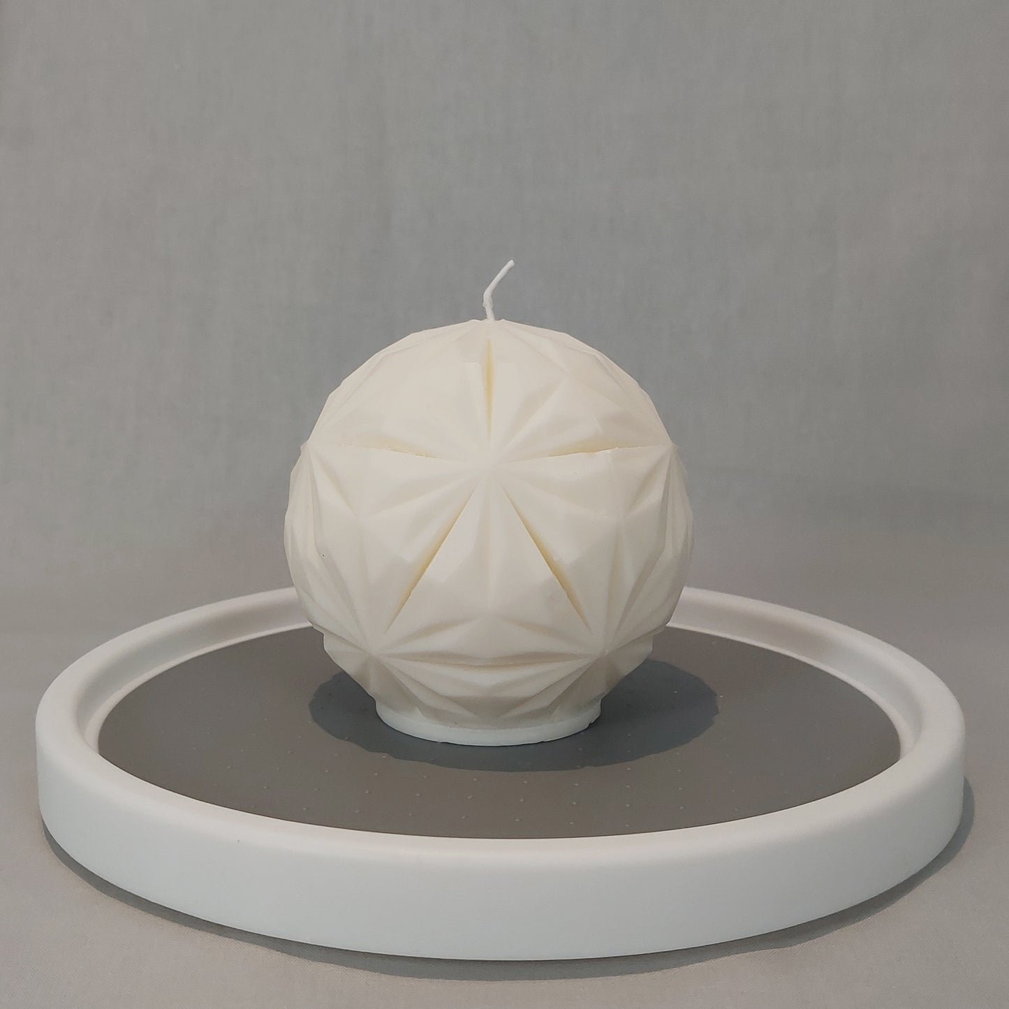 White star candle scented at front view